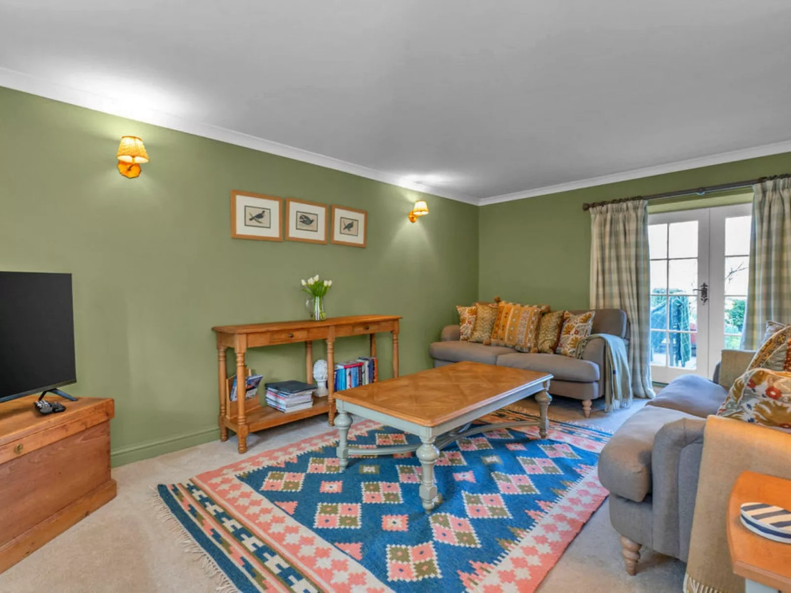 The Wheel House-Binnen