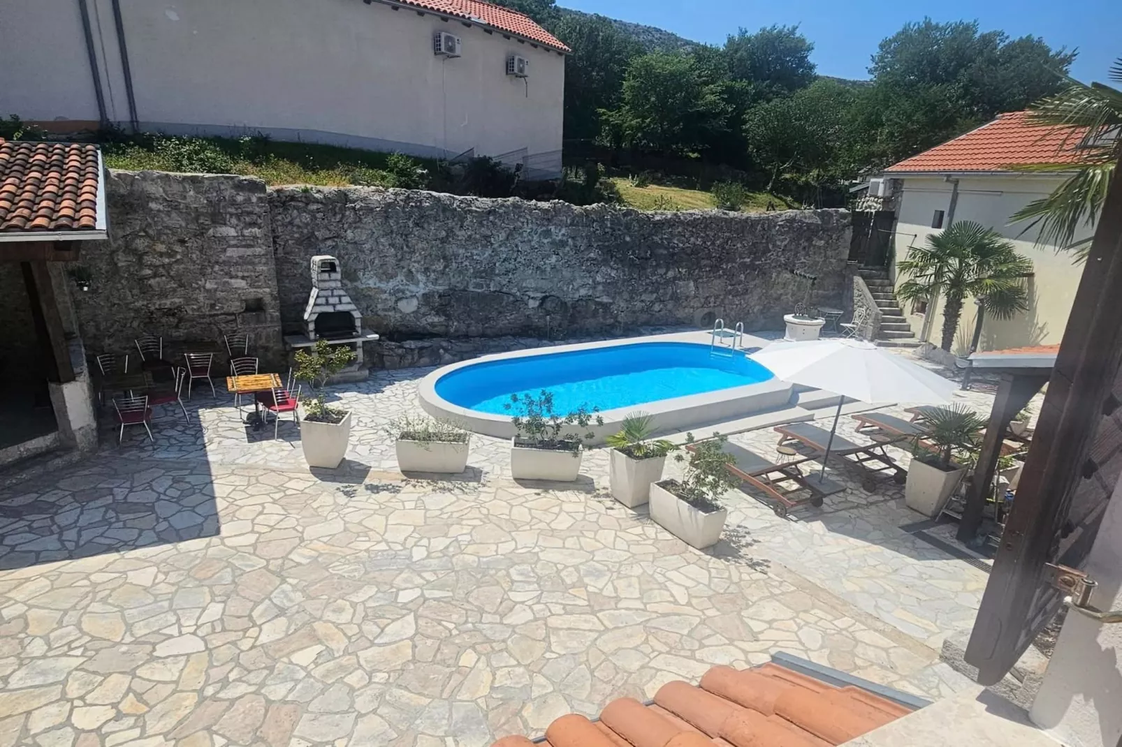 Lisko Vacation House -  Five Bedroom Holiday Home with Private Pool-Zwembad
