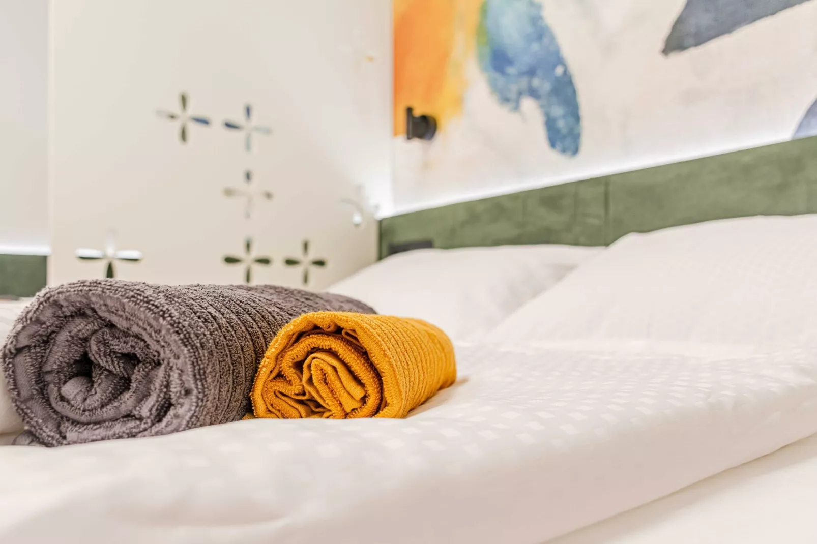 Bovec Chic Apartment with Sauna - One Bedroom Apartment with Balcony-Slaapkamer