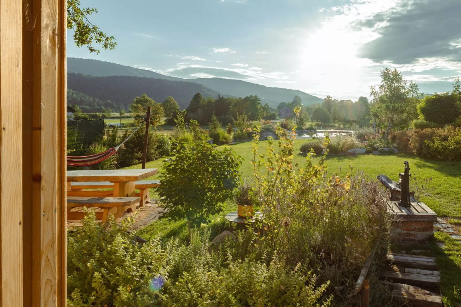 Echo Valley Hillside Holiday Home with Sauna - Two Bedroom Holiday Home with Sauna-Buitenlucht