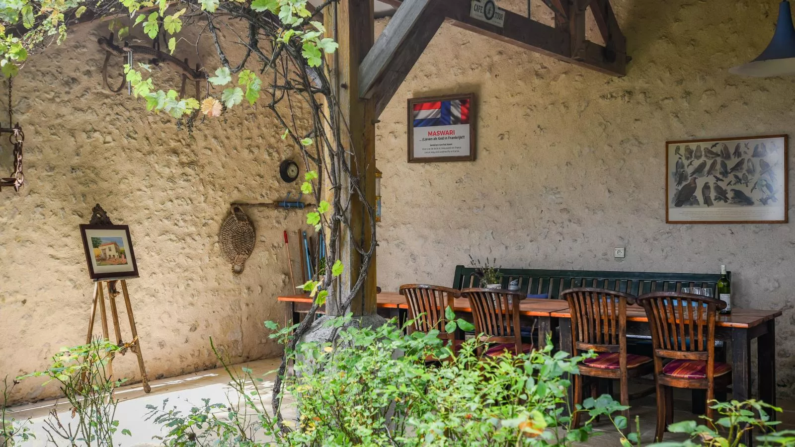 Maswari en Drapeau-Terrasbalkon