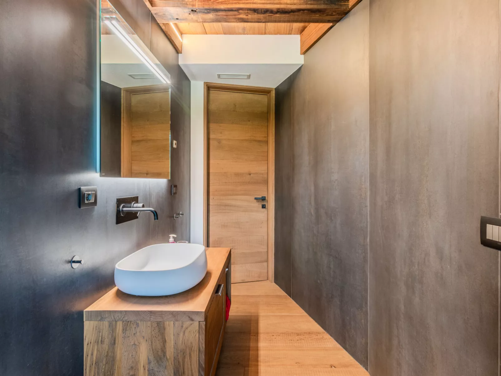 Woodhouse Domaso-Binnen