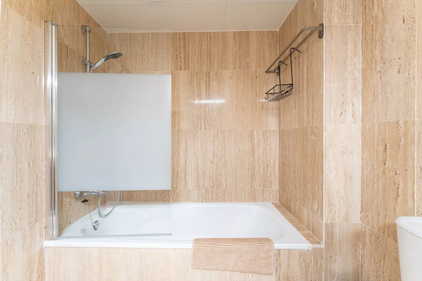 CT 375 - Faro's Cozy Dream in Elviria - Marbella-Badkamer