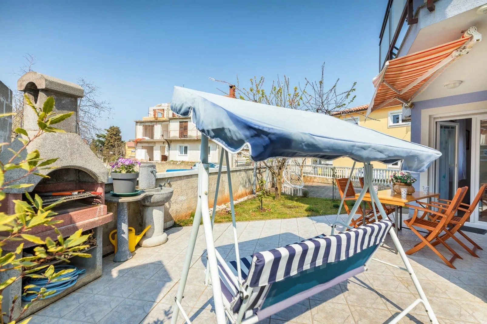 Apartment Dana - Two Bedroom Apartment with Terrace-Terras