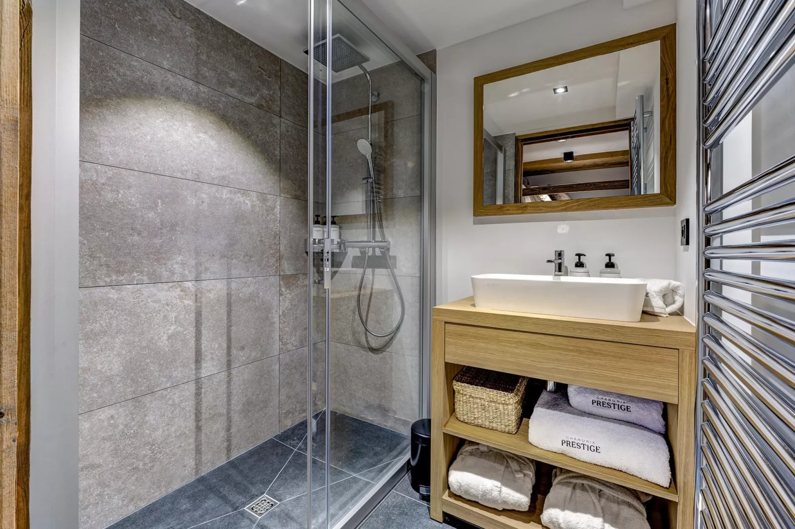 Silver Forest-Badkamer