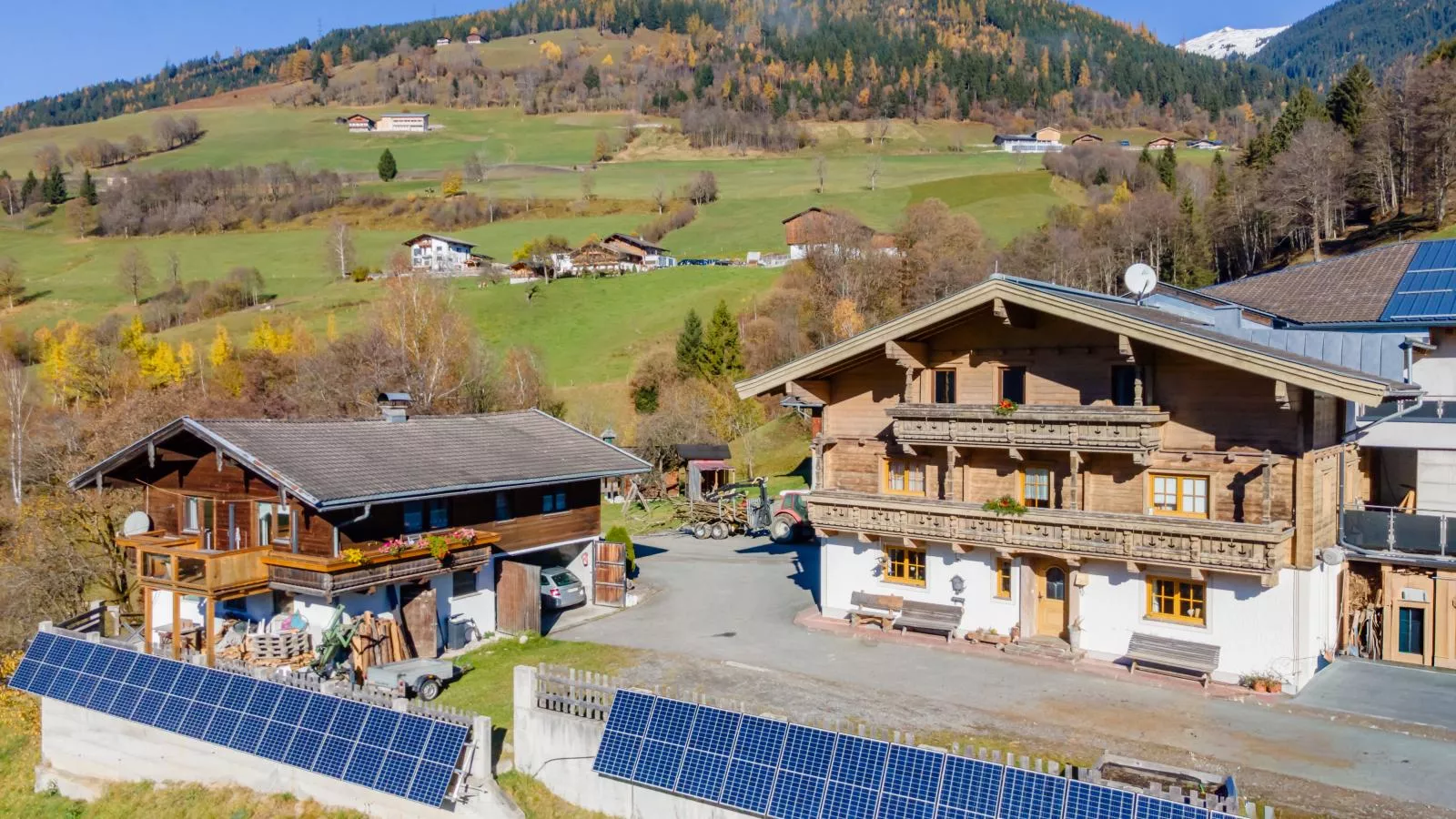 Grünbichel Hof II-Buitenkant zomer