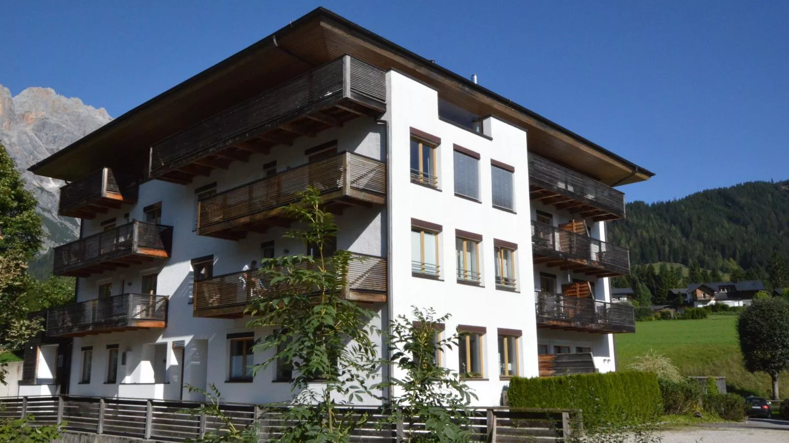 Kirchenstüberl-Buitenkant zomer