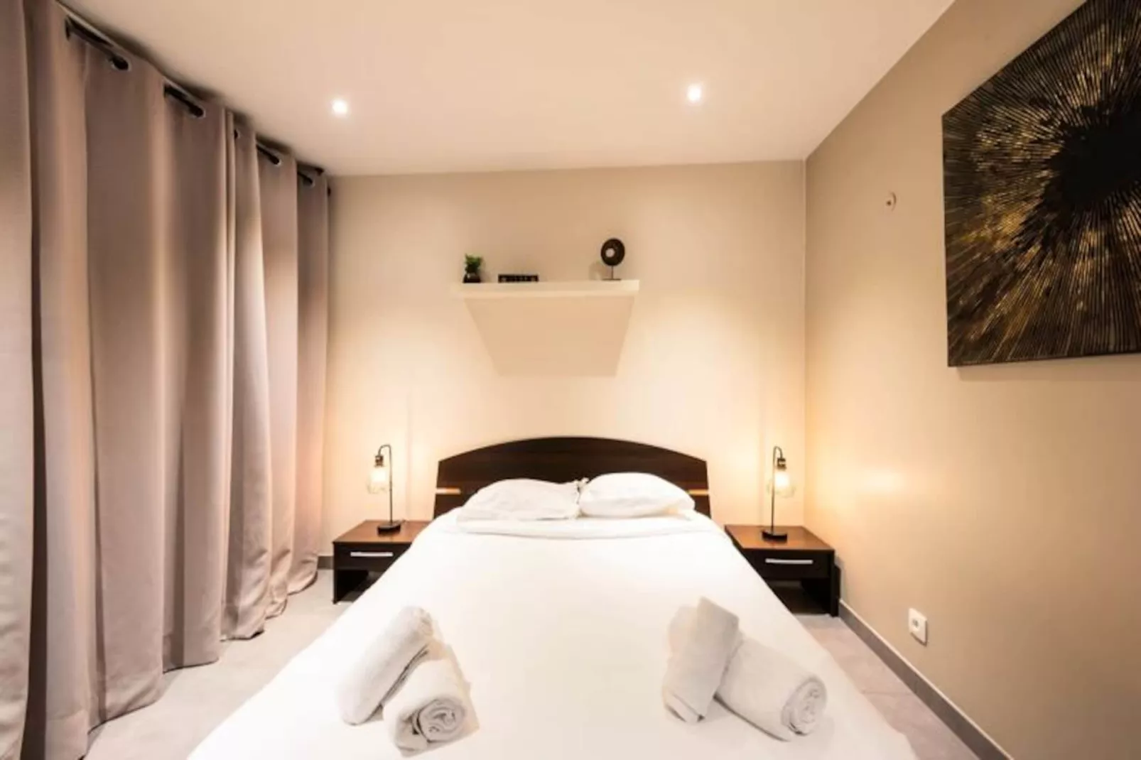 Résidence Villa 330m2, 6 Chambres, Piscine Chauff&eacute;e Jacuzzi - Niet-getagd