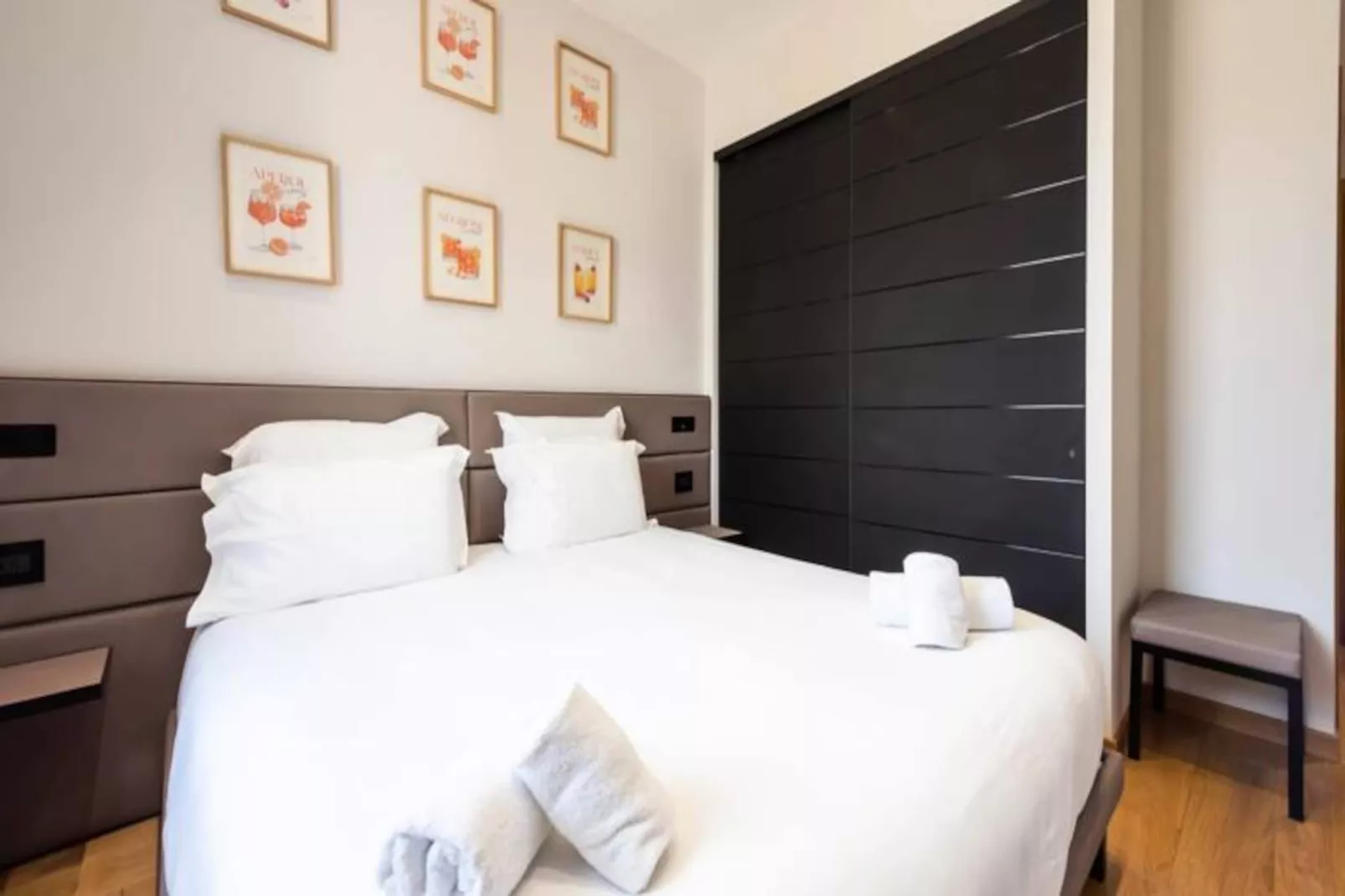 Résidence Duplex 145m² Terrasse Et Ascenseur Privé-Niet-getagd