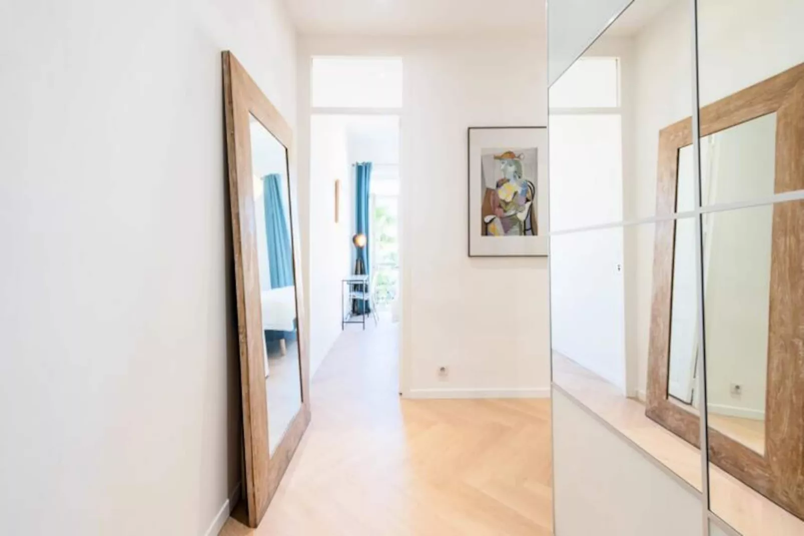 Résidence 3p Avec Balcons, 3min Du Palais Des Congr&egrave;s-Niet-getagd