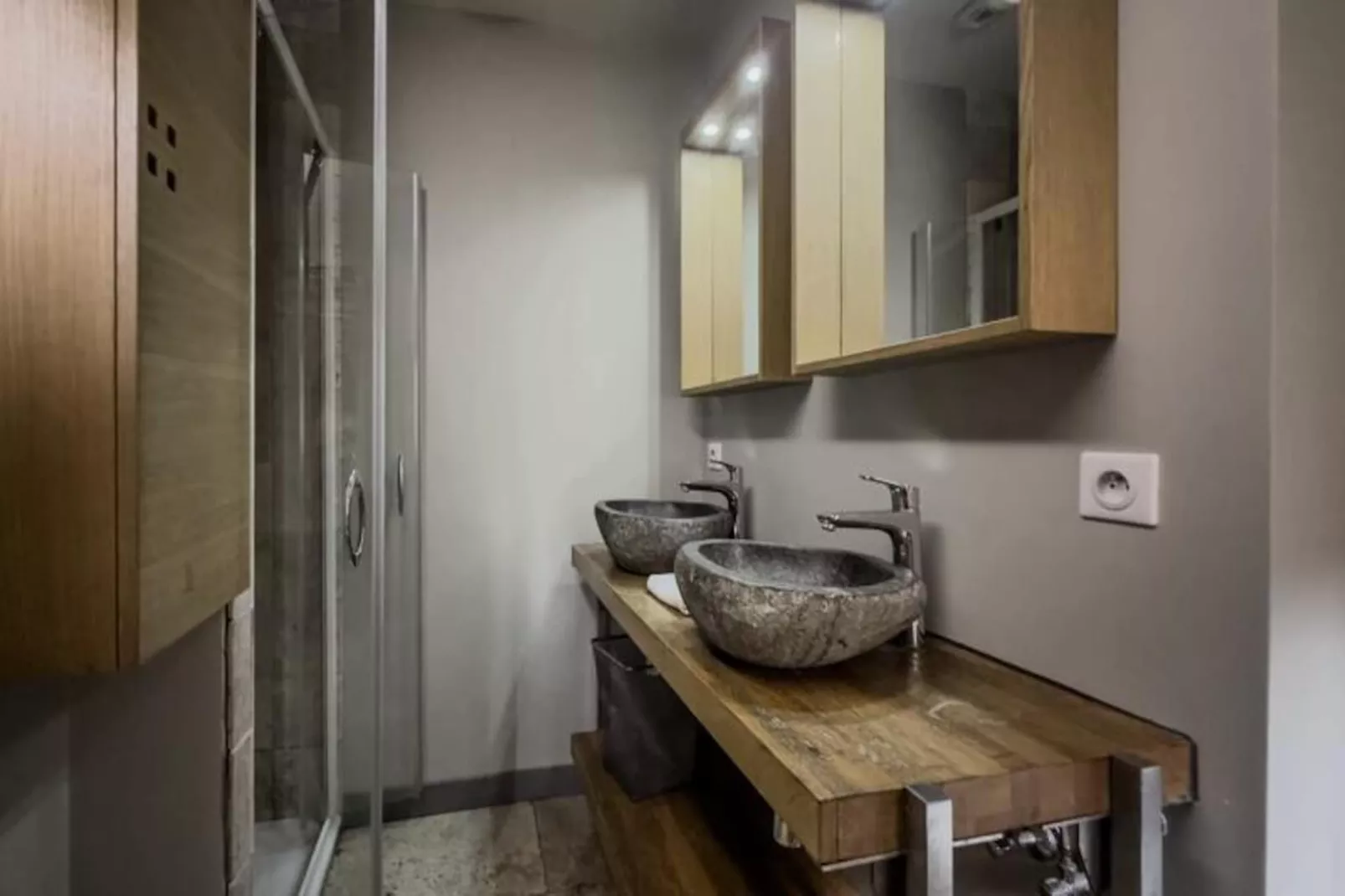 | L'escapade Des Clercs 💗-Niet-getagd