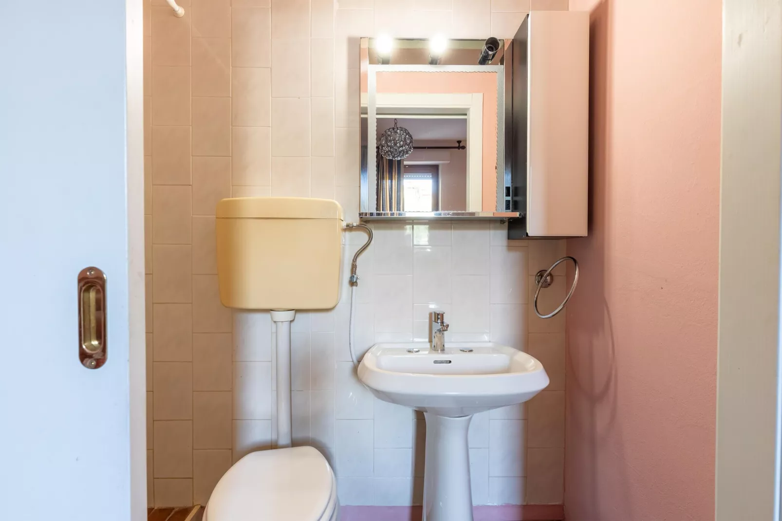 Casa Tommaso - Quadri P T - 8 pax-Badkamer