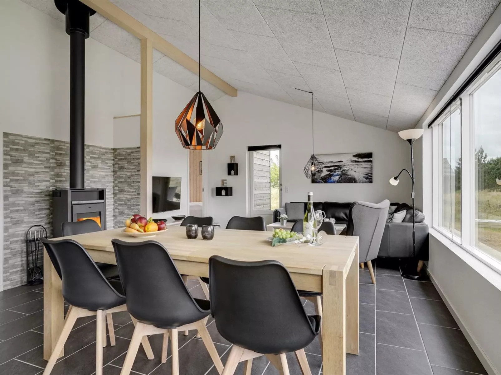 "Soili" - 1.2km from the sea-Binnen