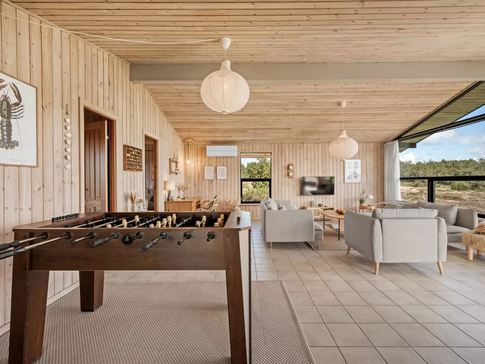 "Brunkil" - 500m from the sea-Binnen