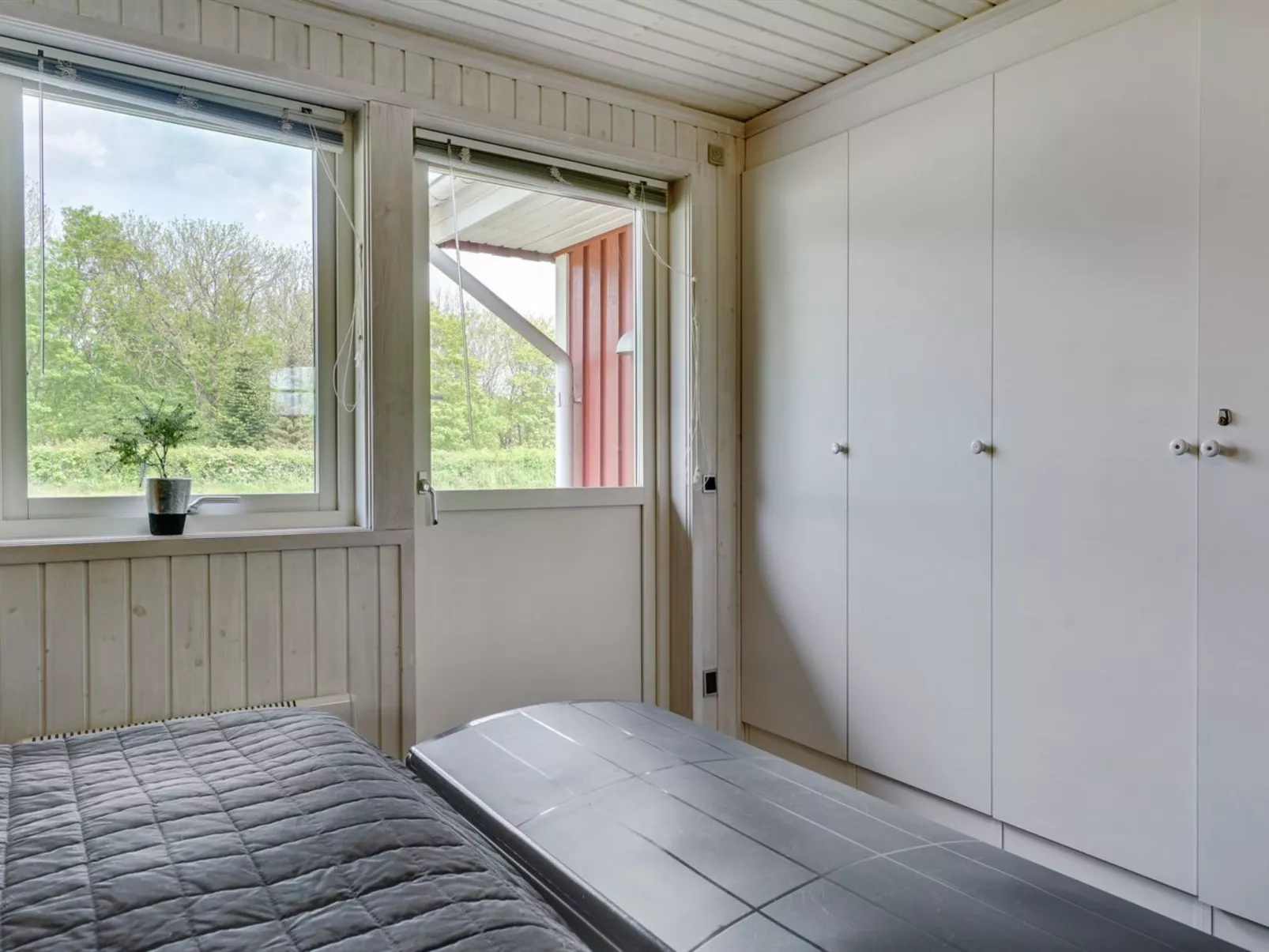 "Anastacia" - 75m from the sea-Binnen