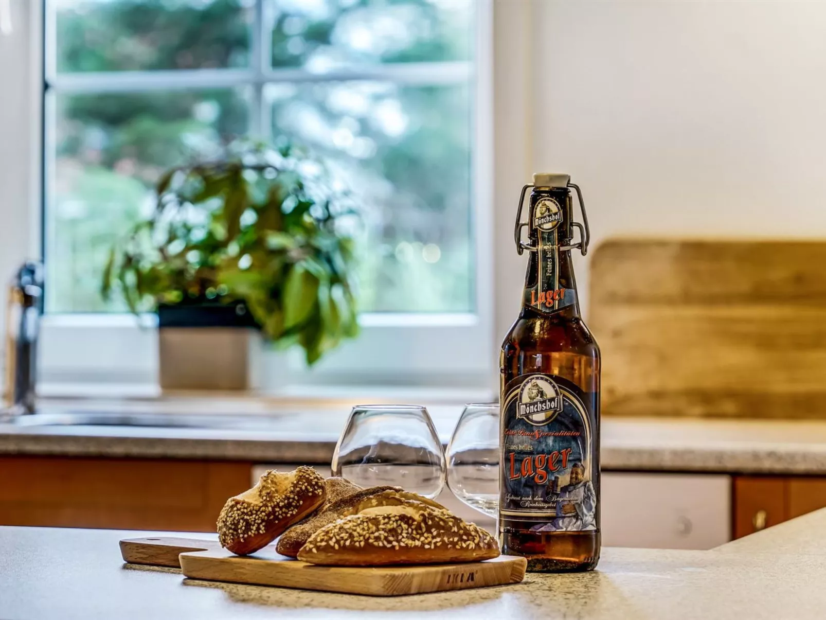 "Adelina" - 500m from the sea-Binnen