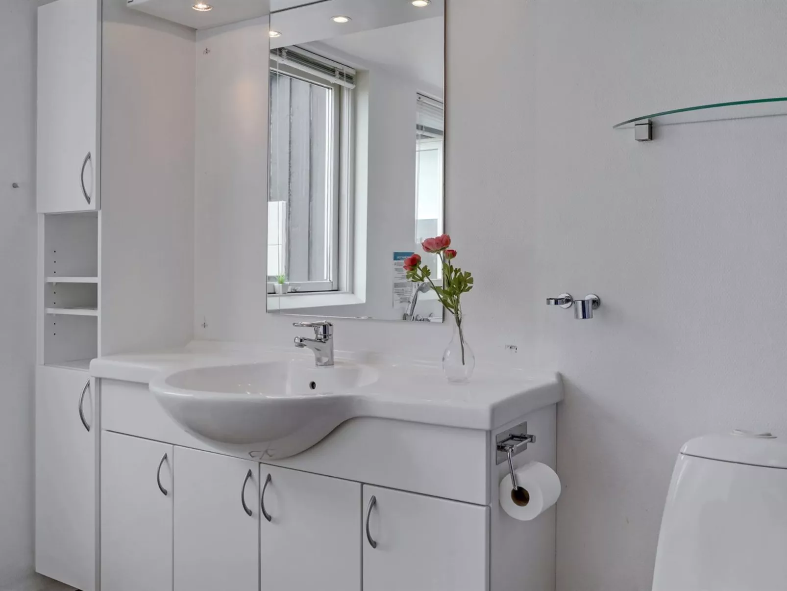 "Mirjami" - 95m from the sea-Binnen