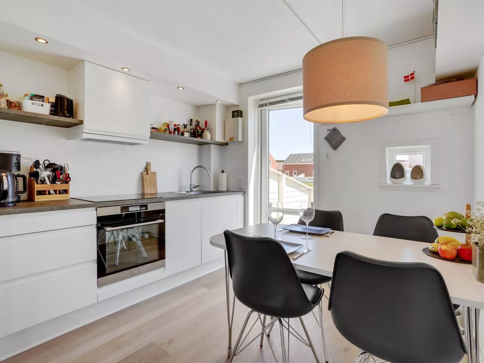 "Gerharde" - 2.3km from the sea-Binnen