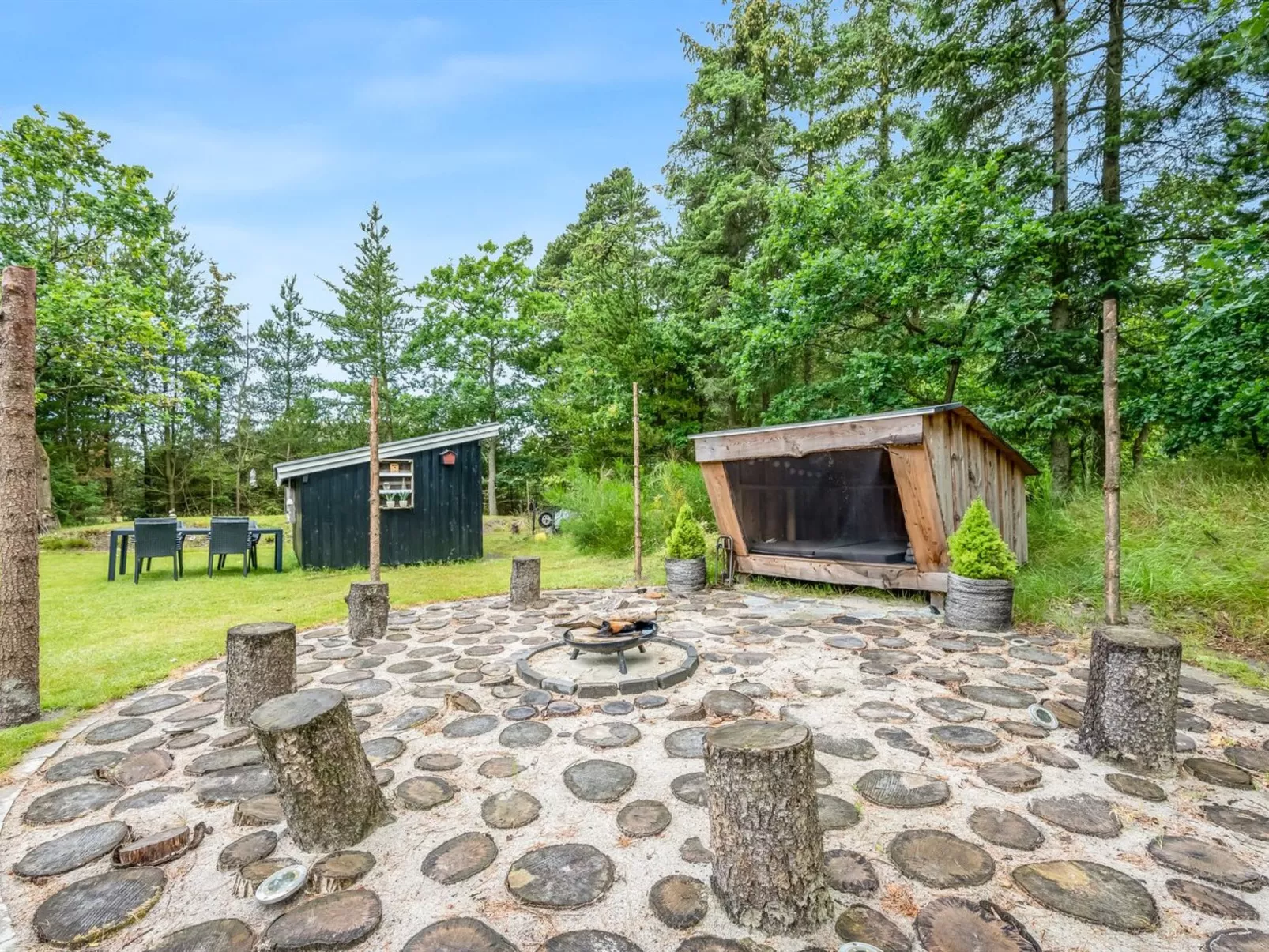 "Arttu" - 2.4km from the sea-Buiten