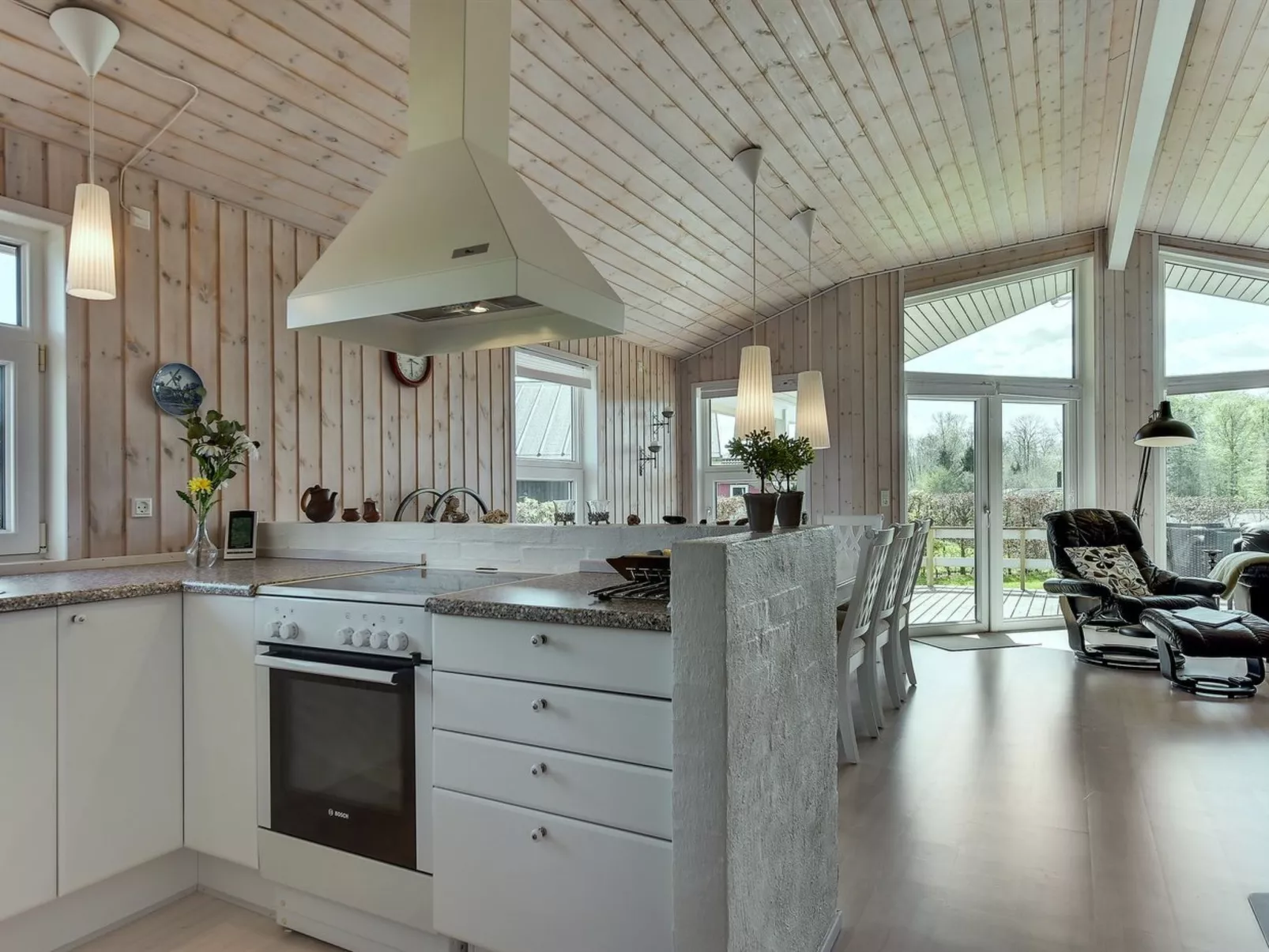 "Enja" - 150m from the sea-Binnen