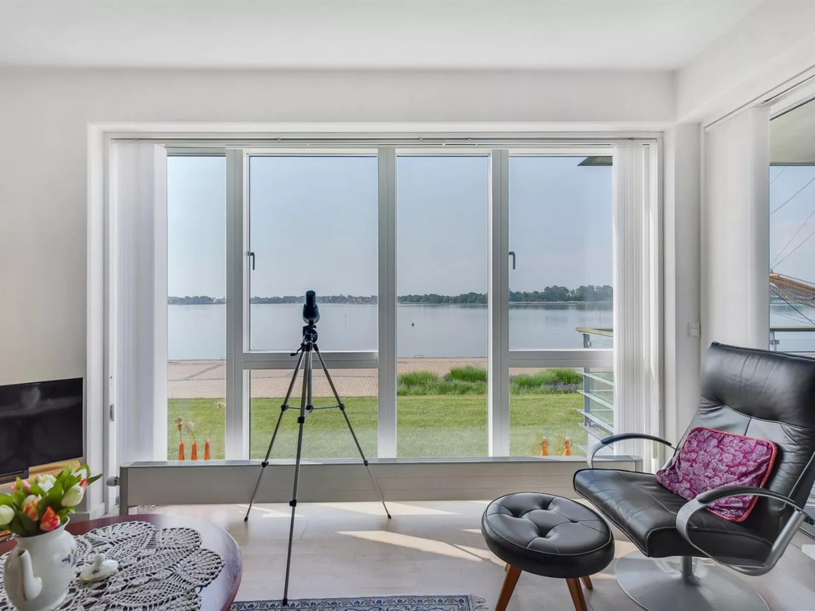 "Maja" - 100m from the sea-Binnen