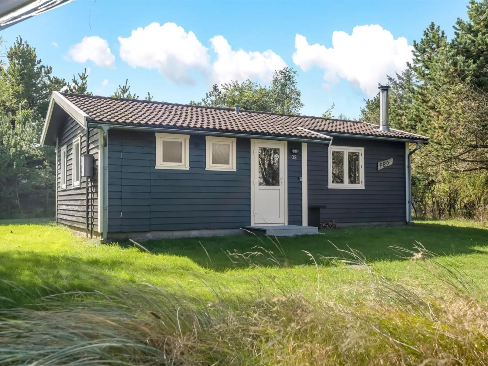 "Lökea" - 800m from the sea-Buiten