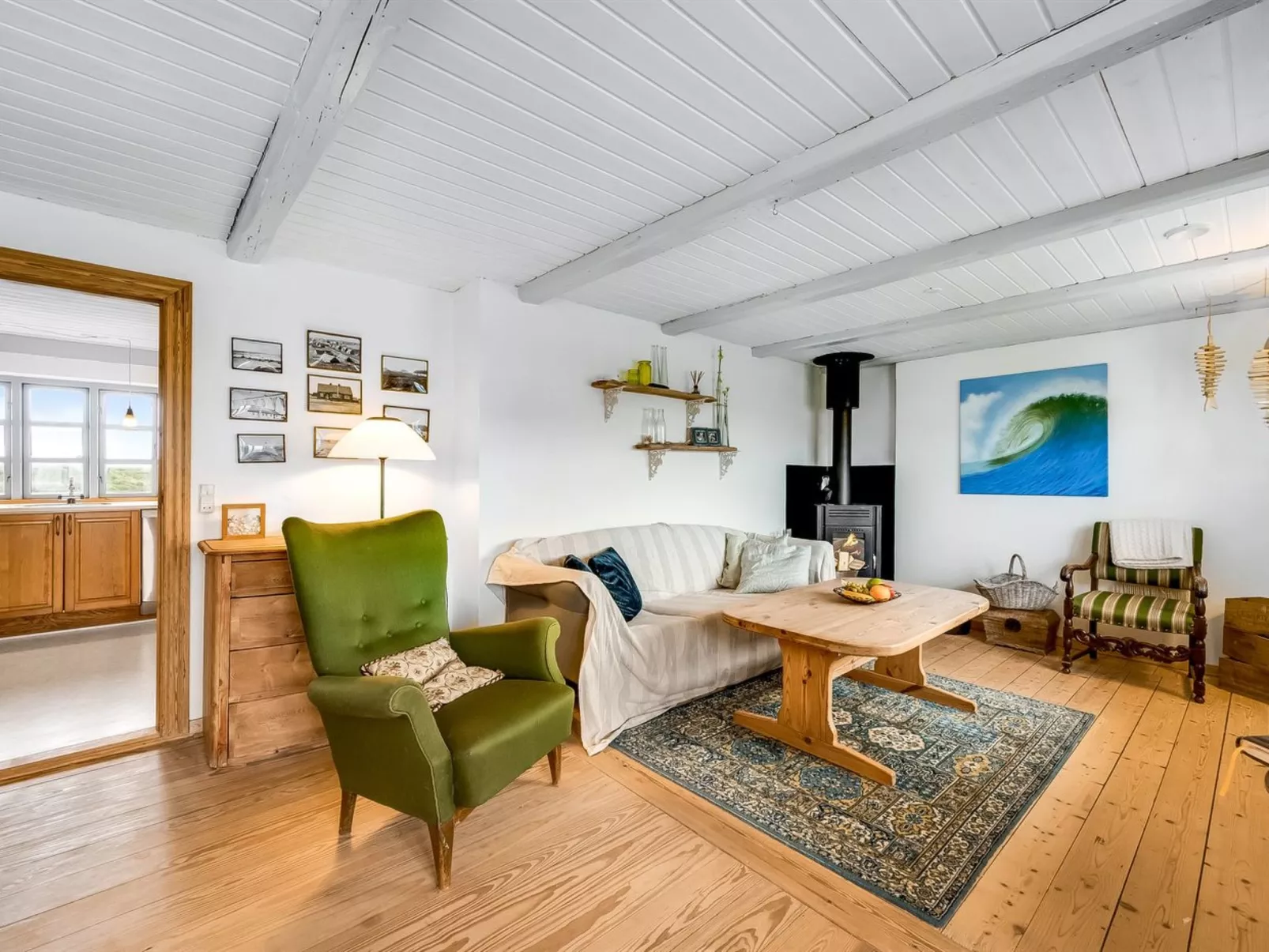 "Orvo" - 150m from the sea-Binnen