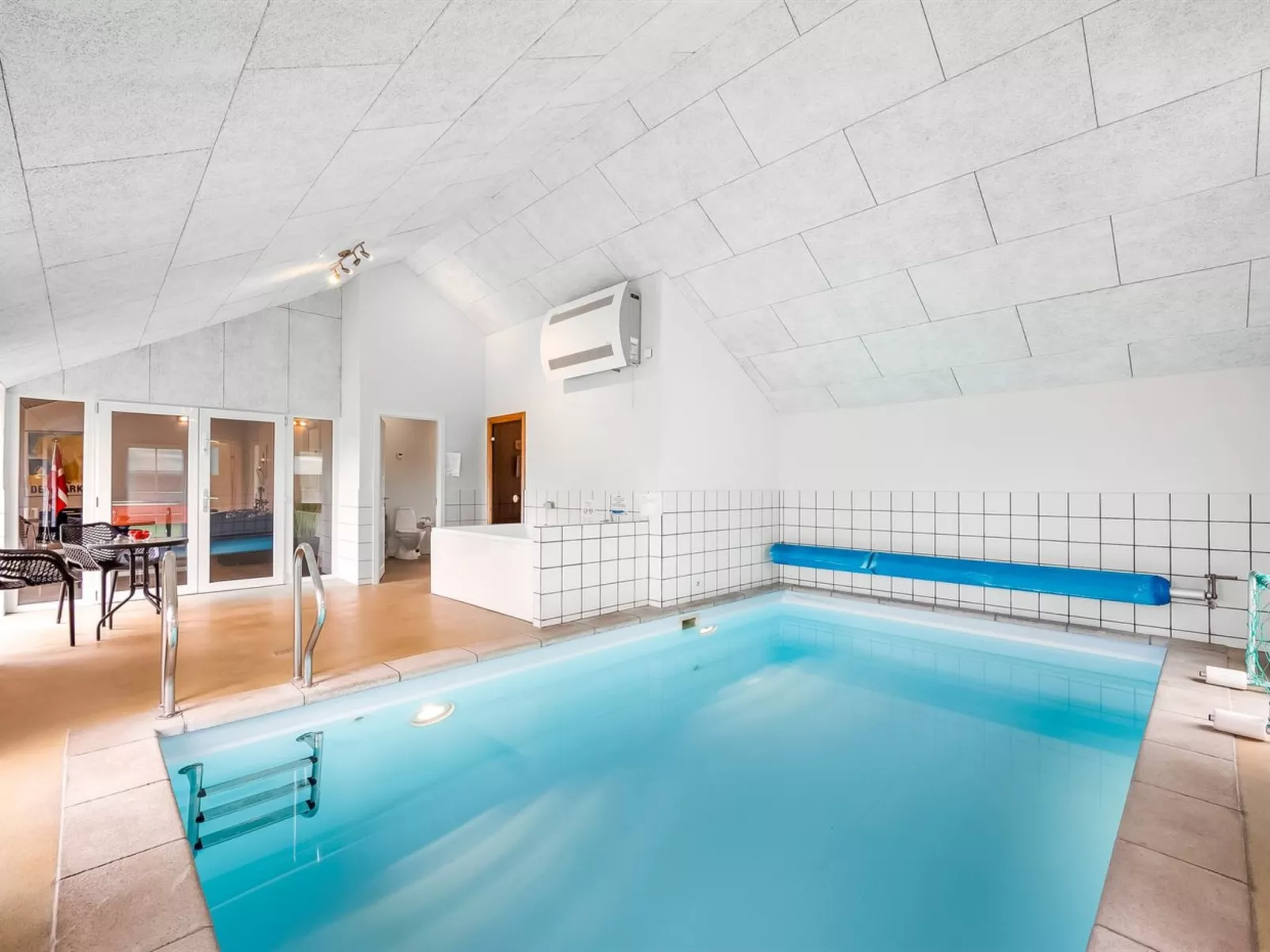 "Benthe" -  from the sea-Buiten