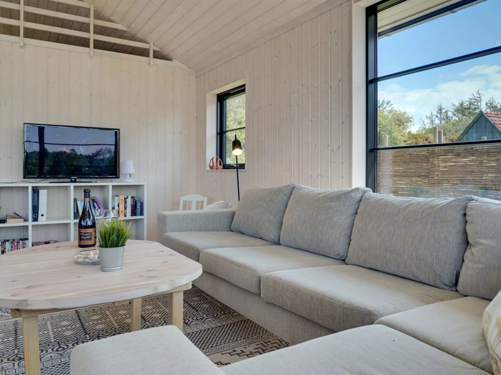 "Gunver" - 150m from the sea-Binnen