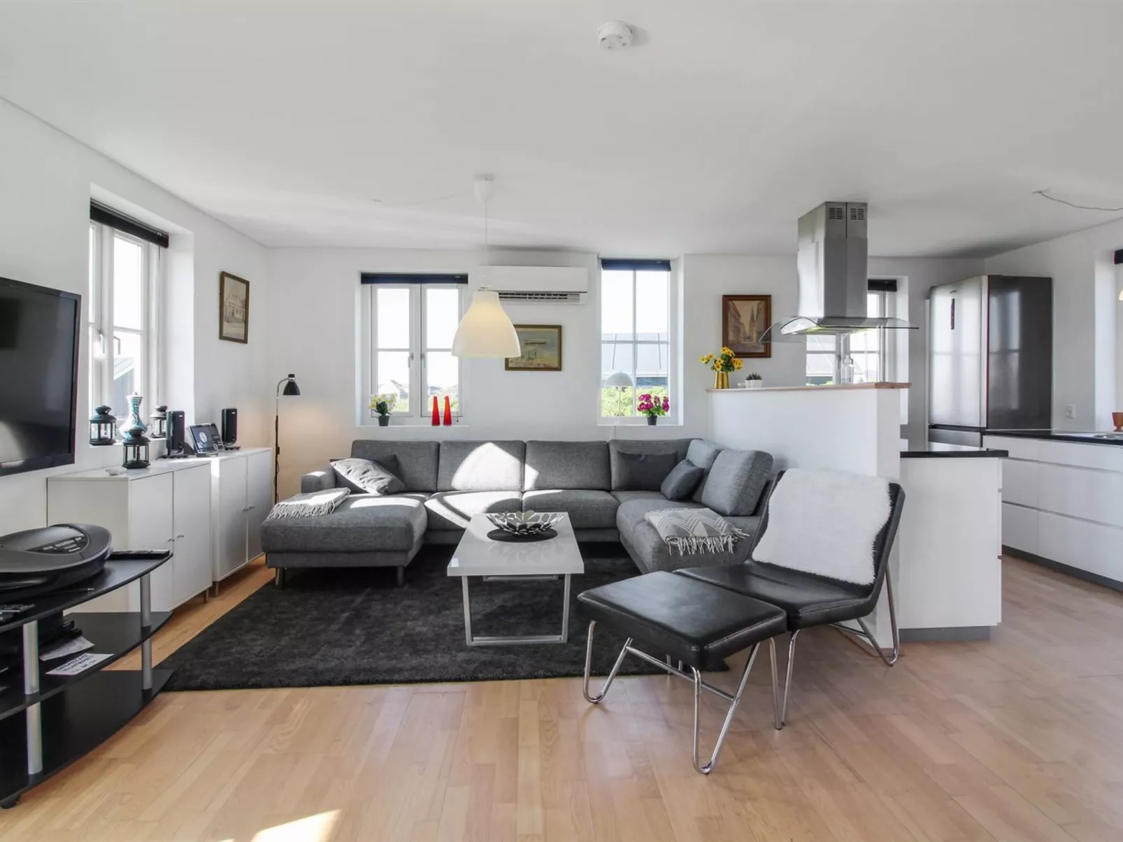 "Adrian" - 200m from the sea-Binnen