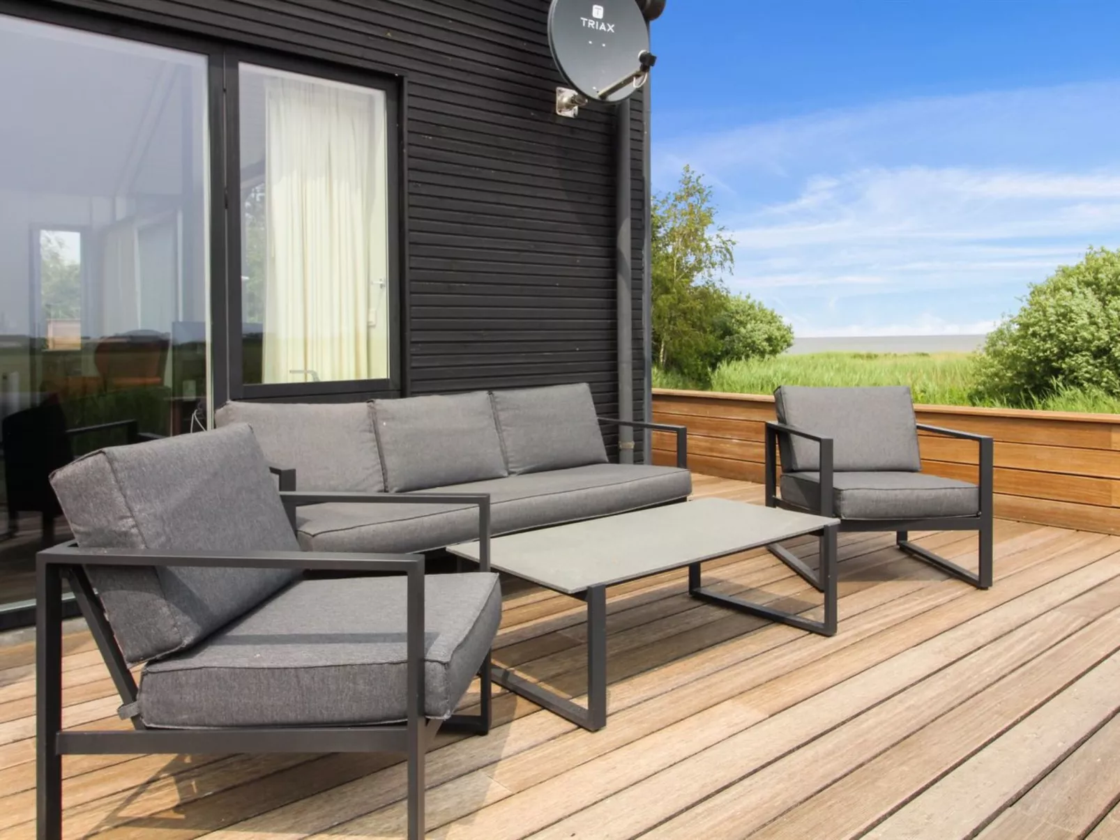 "Rudolf" - 95m from the sea-Buiten