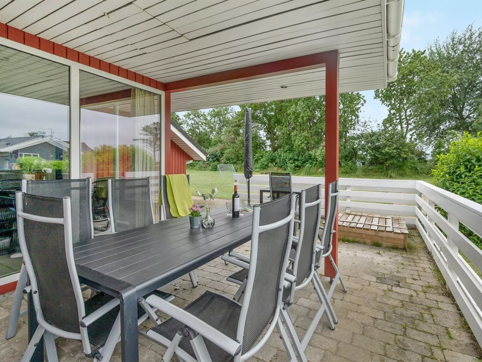 "Emly" - 1.1km from the sea-Buiten