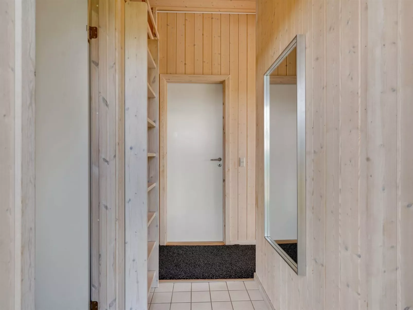 "Sointu" - 250m from the sea-Binnen