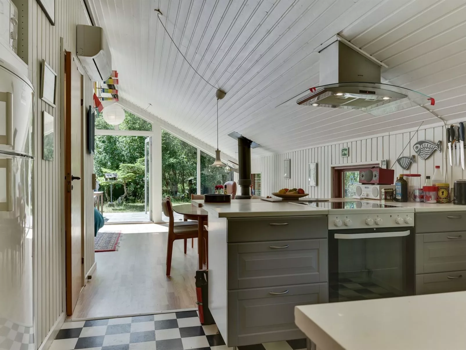 "Osa" - 150m from the sea-Binnen