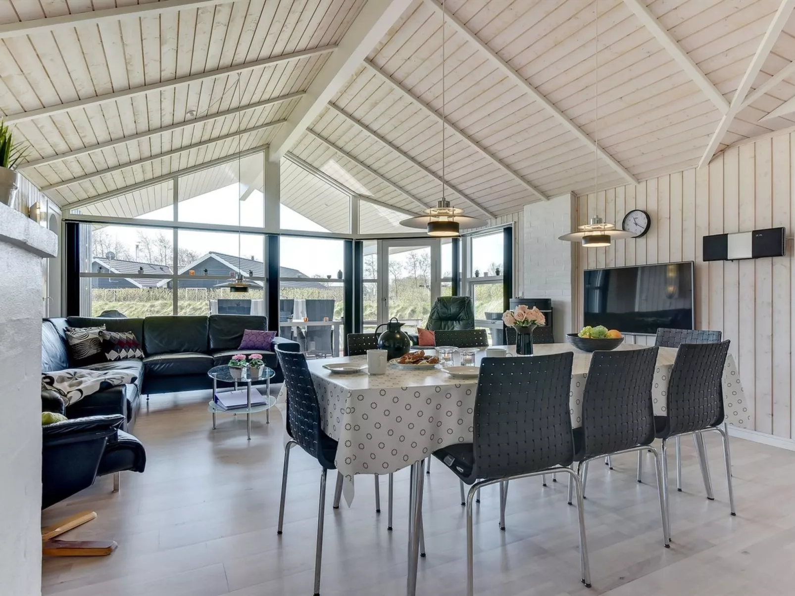 "Domna" - 800m from the sea-Binnen