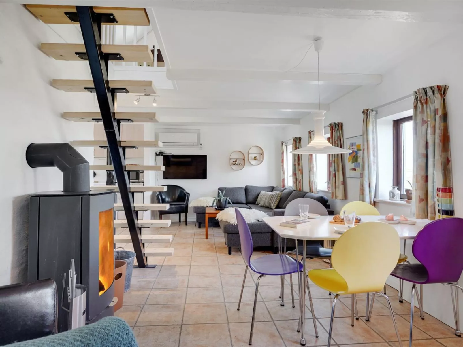 "Malene" - 700m to the fjord-Binnen