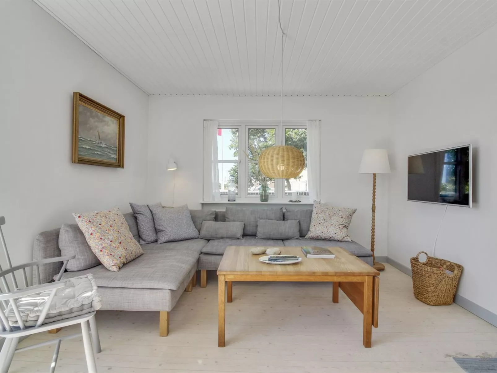 "Elka" - 100m from the sea-Binnen