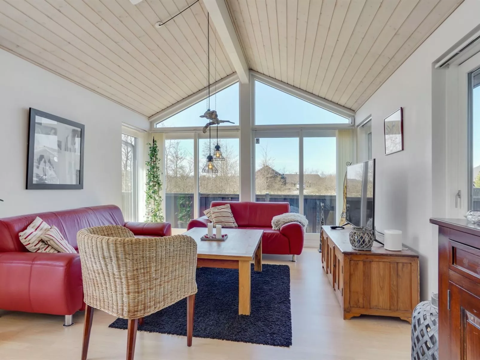 "Dorithea" - 3.5km from the sea-Binnen