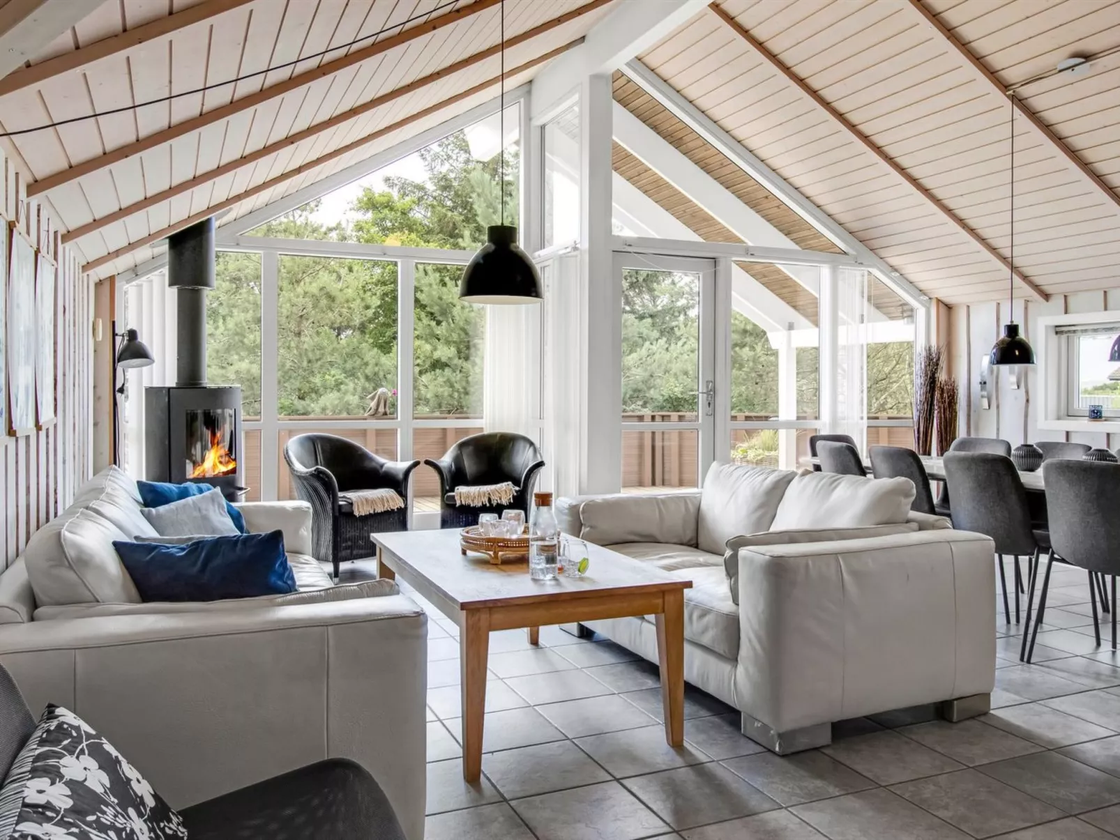 "Svenny" - 800m from the sea-Binnen