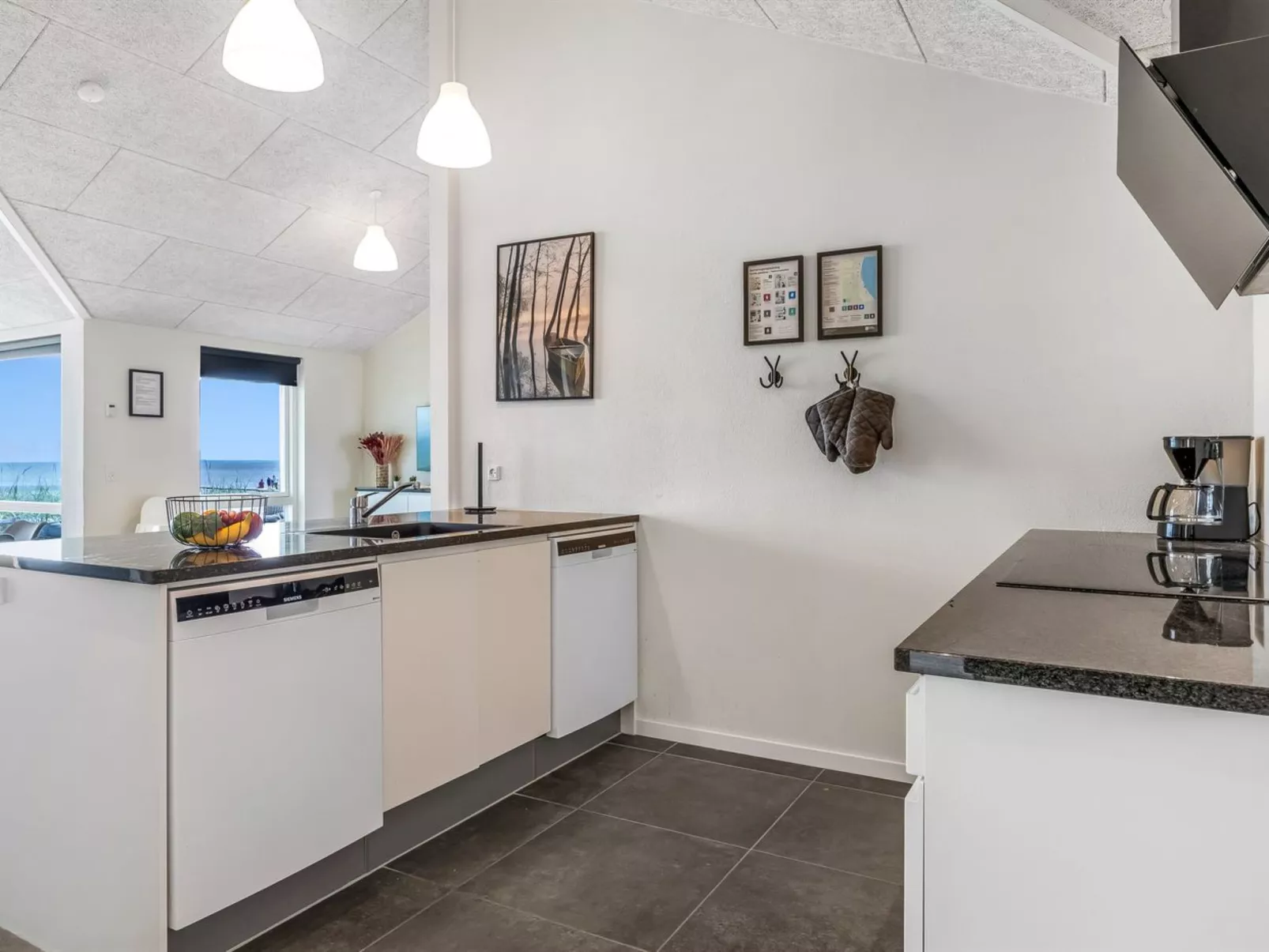 "Eino" - 30m from the sea-Binnen