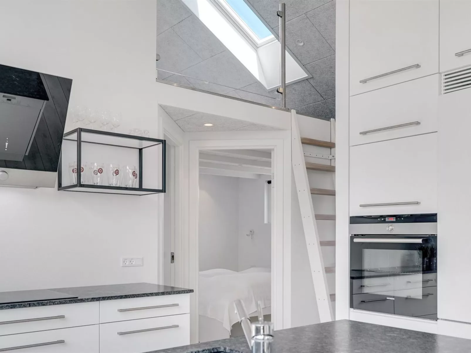 "Erk" - 700m from the sea-Binnen