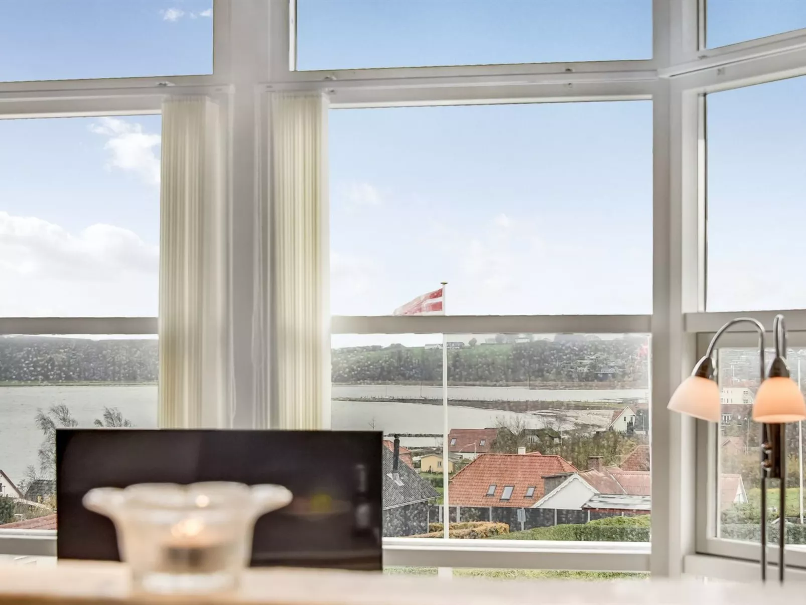 "Maj" - 150m from the sea-Binnen