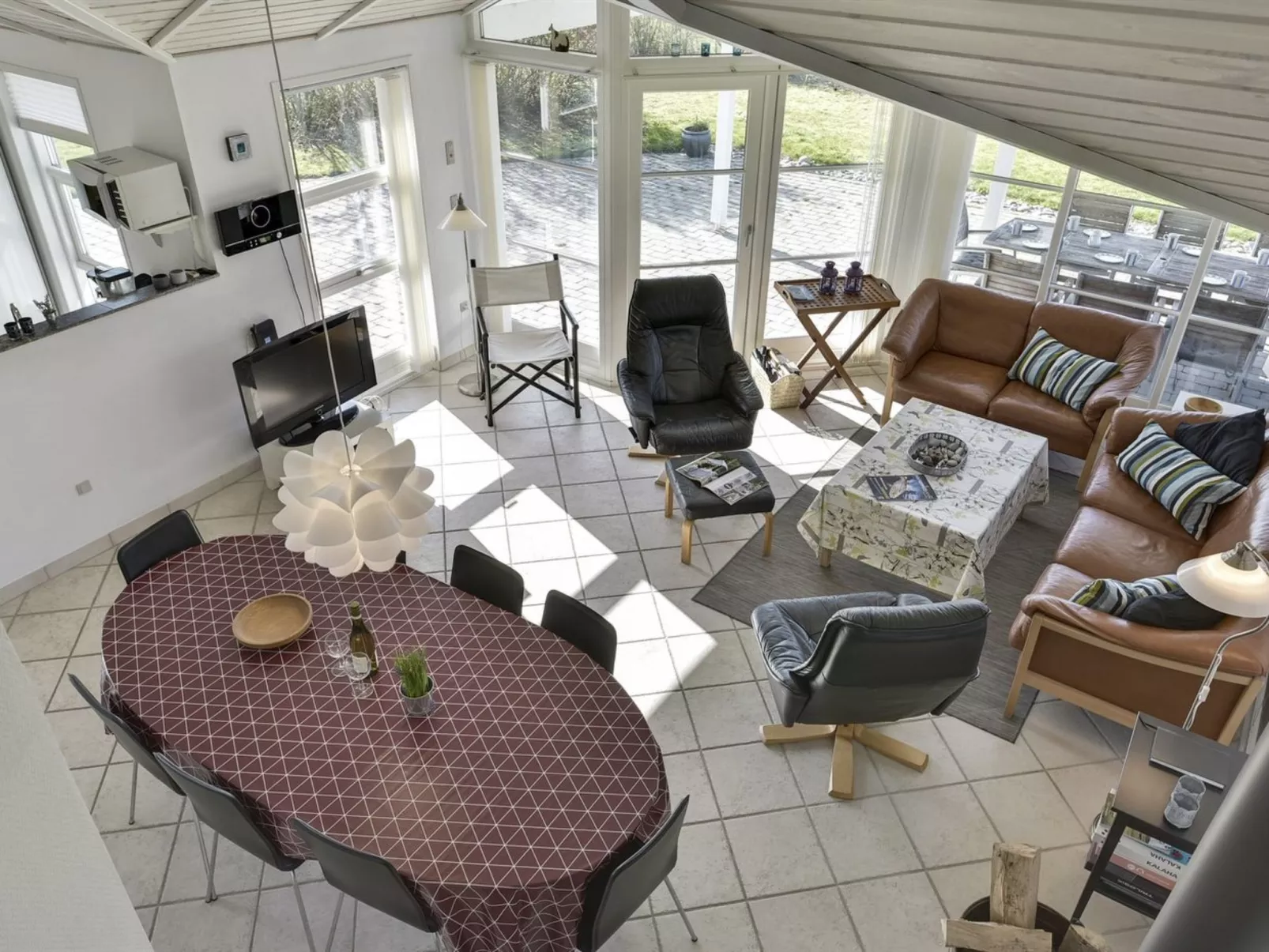 "Bara" - 600m from the sea-Binnen