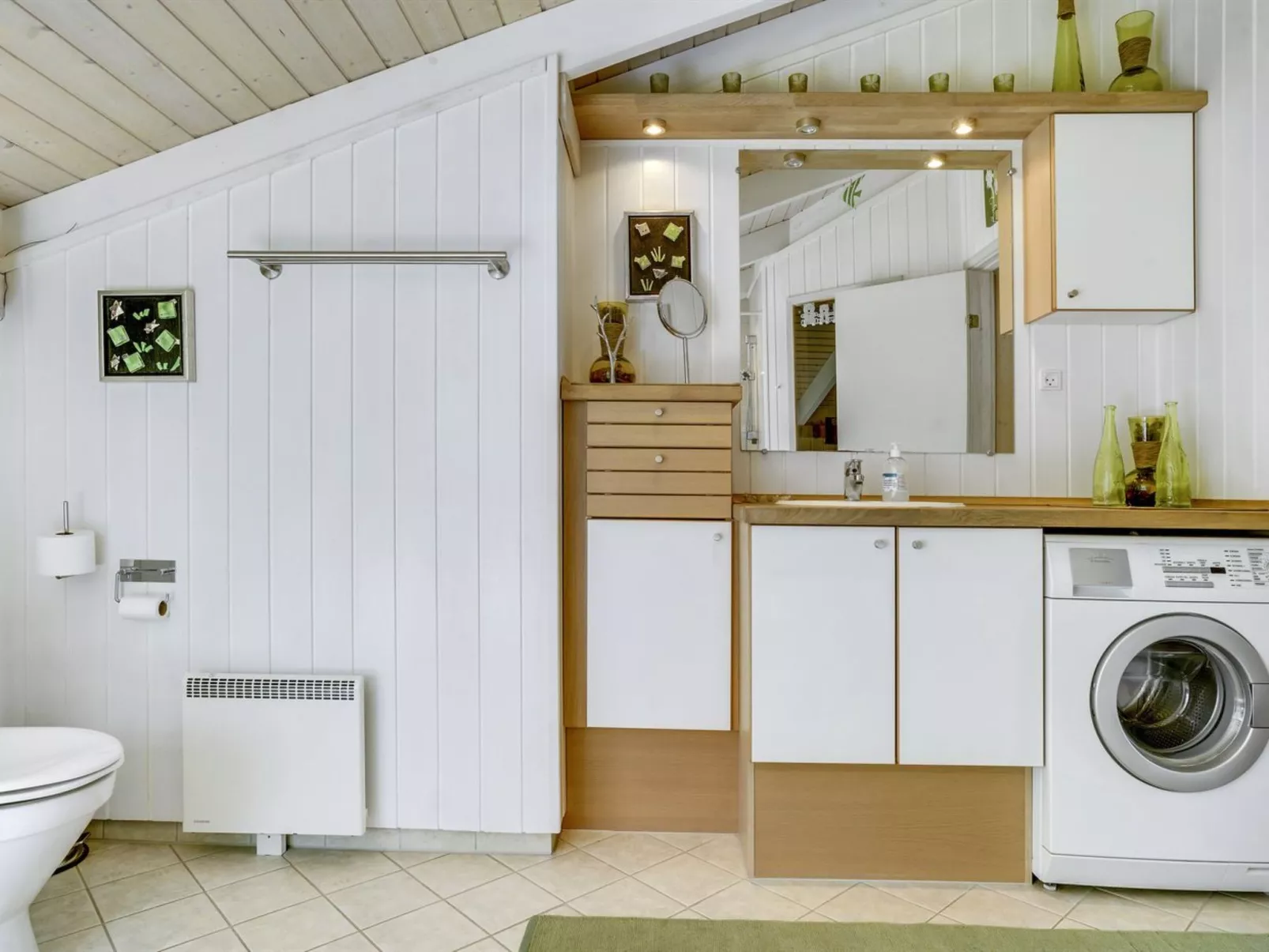 "Leevi" - 150m from the sea-Binnen