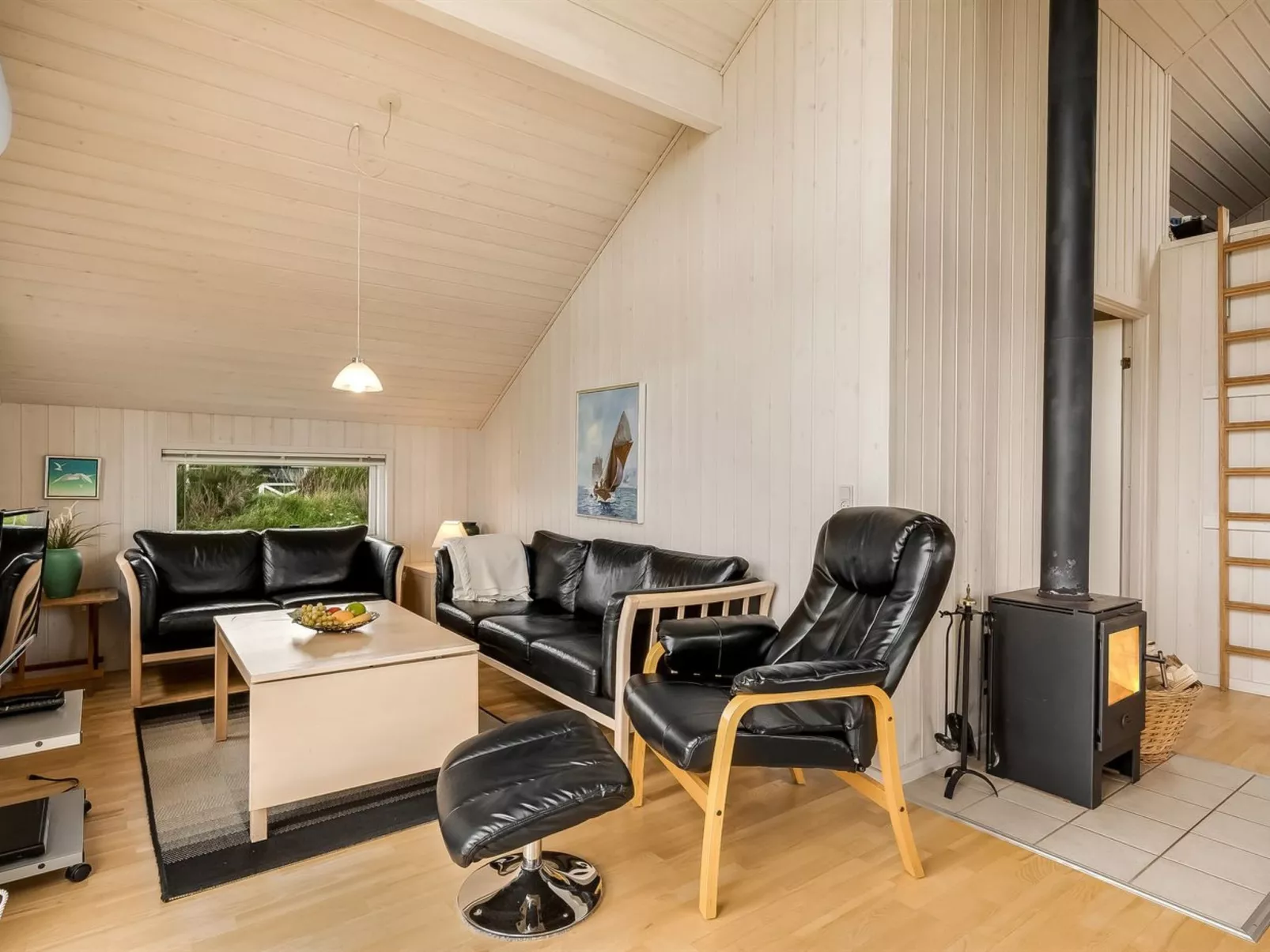 "Erland" - 500m from the sea-Binnen