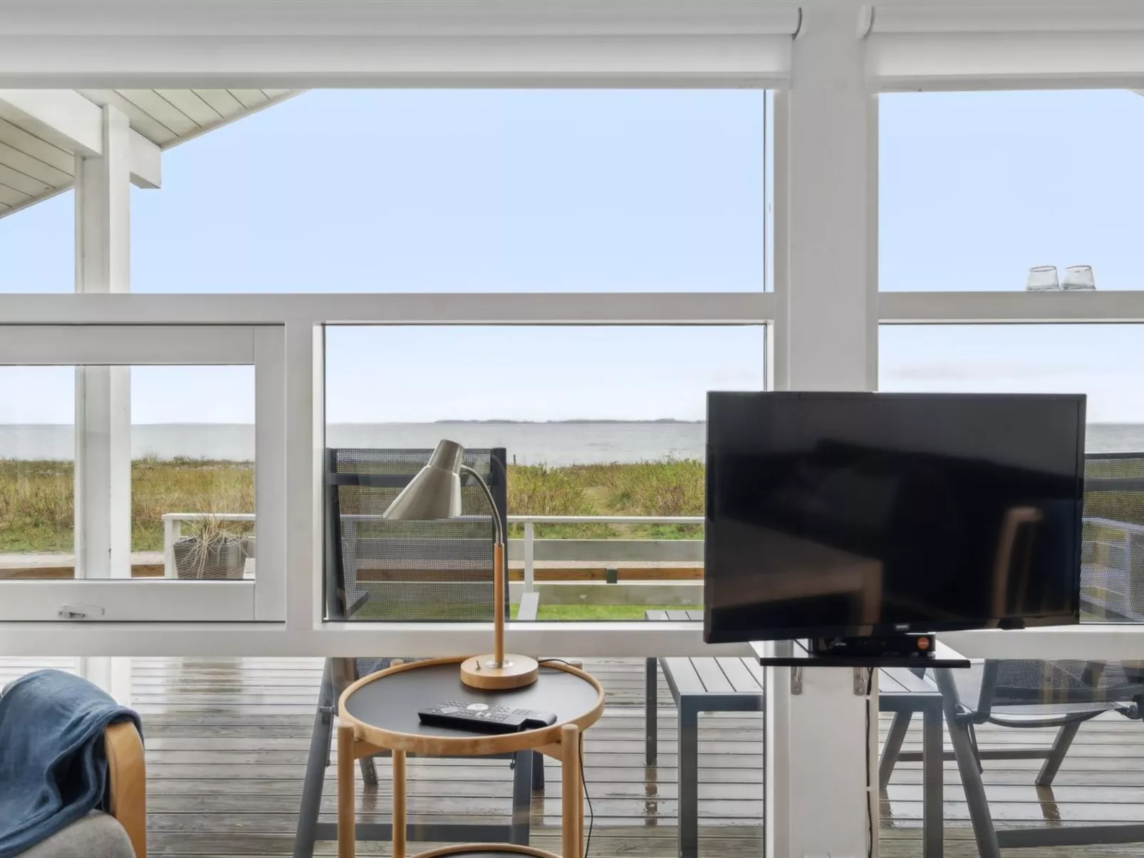 "Arnwith" - 20m from the sea-Binnen