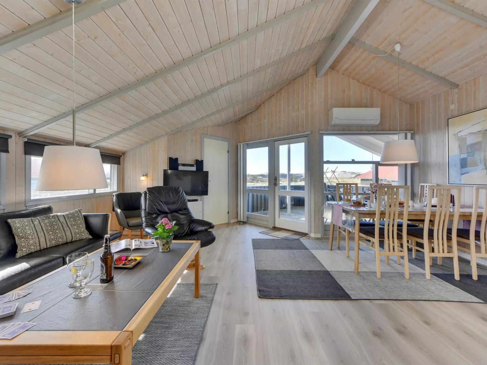 "Durita" - 600m to the fjord-Binnen