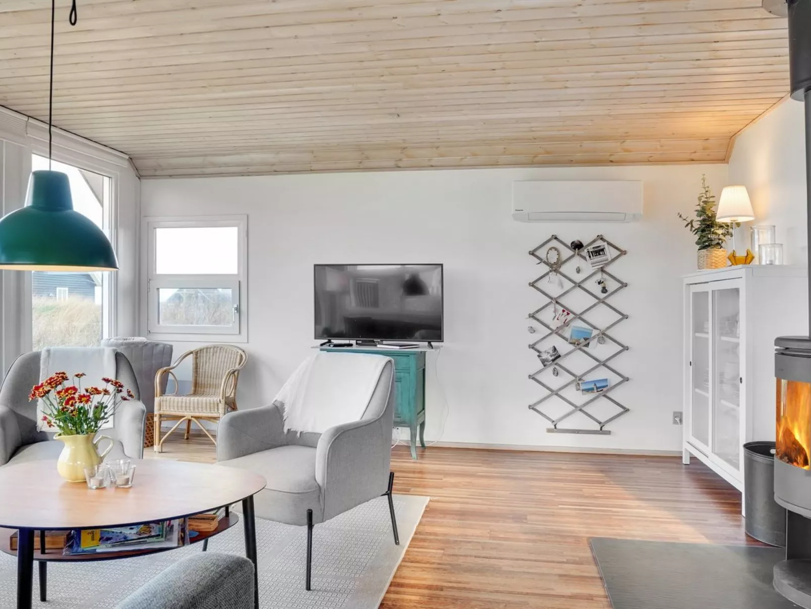 "Ananda" - 245m from the sea-Binnen