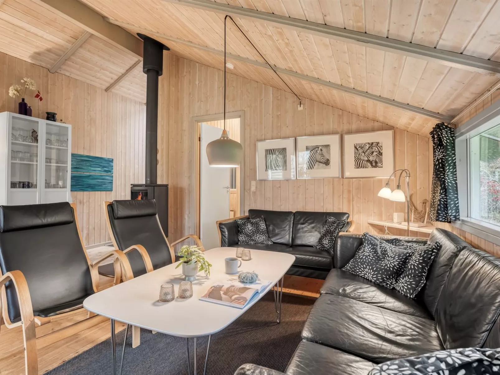 "Hithin" - 800m from the sea-Binnen