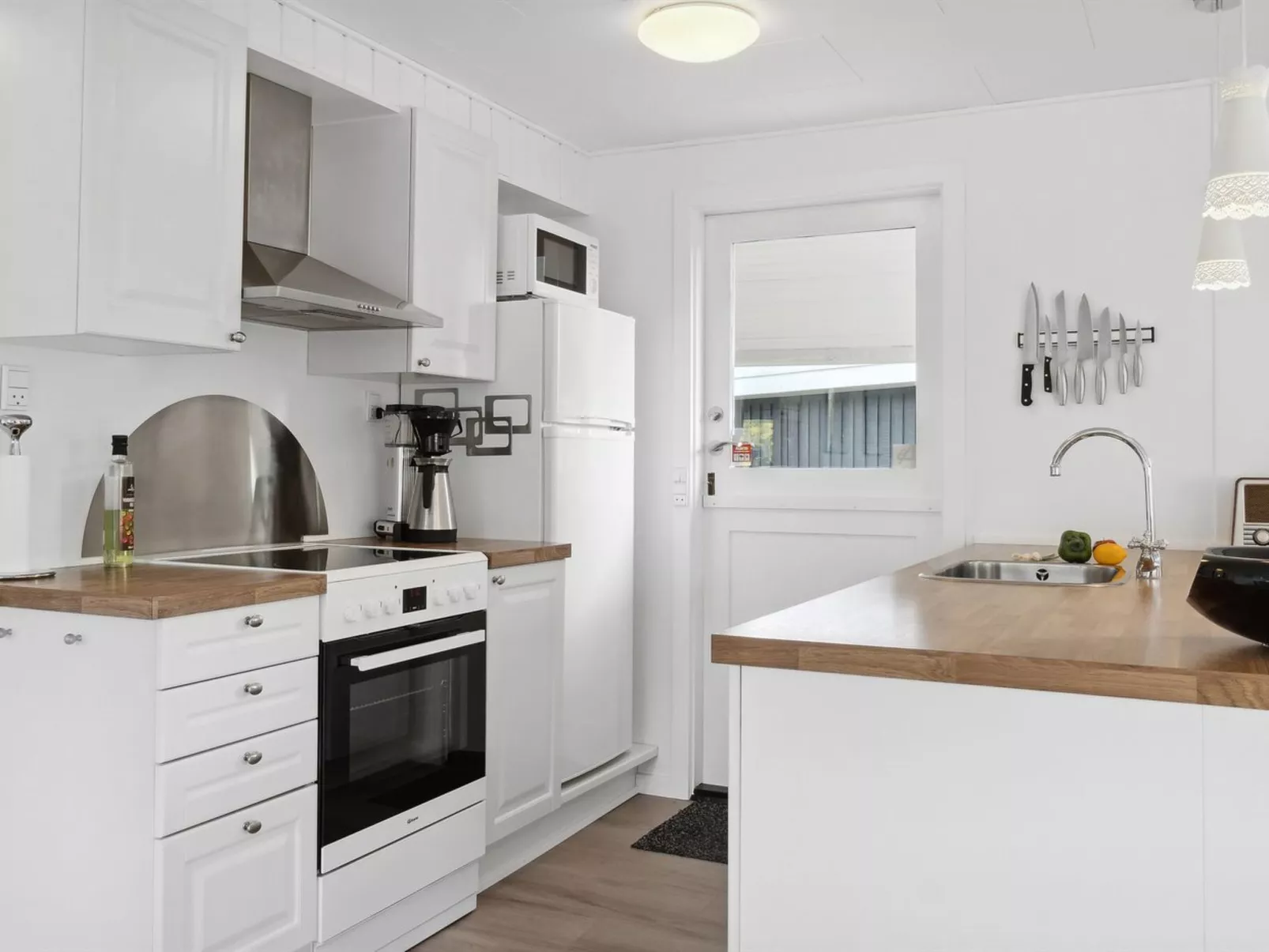 "Silvana" - 750m from the sea-Binnen